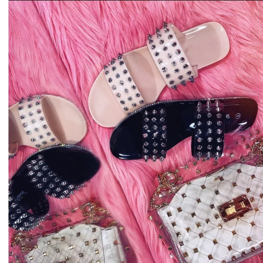 🖤 Just In 🖤 Valerie Spike Black Sandals - Picture 3 of 3